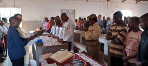 Celebração de Nossa Senhora de Fátima na Penitenciária de Inharrime marca batismo de jovens internos