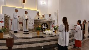 Paróquia Nossa Senhora de Fátima do IAPI celebra 75 anos de fé e história
