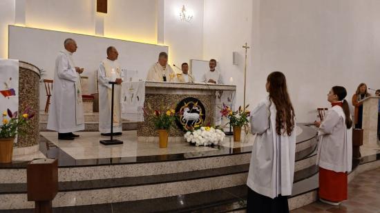 Paróquia Nossa Senhora de Fátima do IAPI celebra 75 anos de fé e história