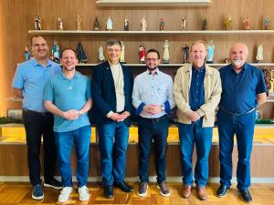 Reunião sobre o Campus II da FAPAS em Cascavel