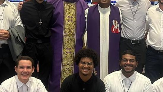 Seminário Rainha dos Apóstolos retoma atividades em Cascavel após 10 anos