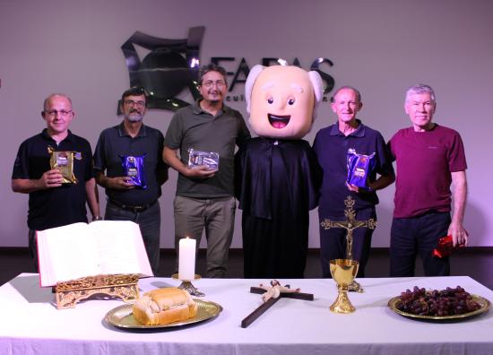 Celebração de Páscoa reúne Complexo Pallotti em Santa Maria