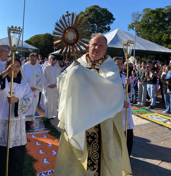 Corpus Christi: testemunho de fé e unidade na Paróquia São Vicente Palotti
