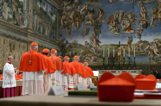 Conclave para eleição de novo Papa começa no dia 7 de maio